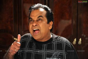 JD Chekravarthy, Brahmanandam, Tara Alisha, Gajala