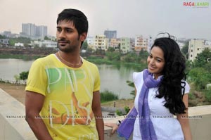 Varun Sandesh, Preethika Rao