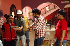 Money Money Money Working Stills