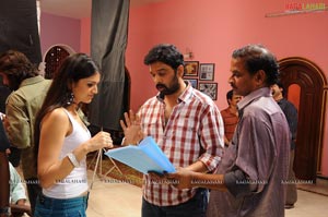 Money Money Money Working Stills