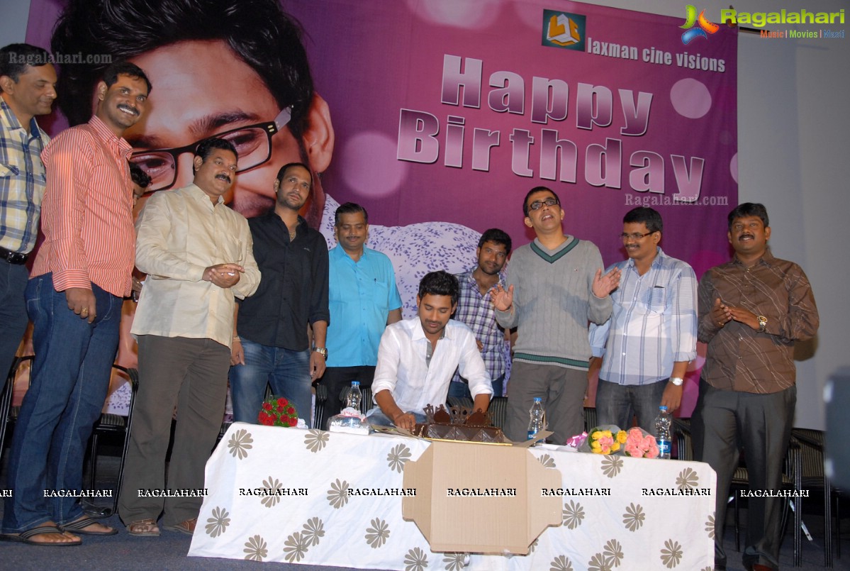 Varun Sandesh 2012 Birthday Celebrations