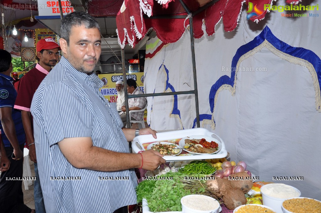 Cafe 555 Presents The Authentic Hyderabad's Haleem