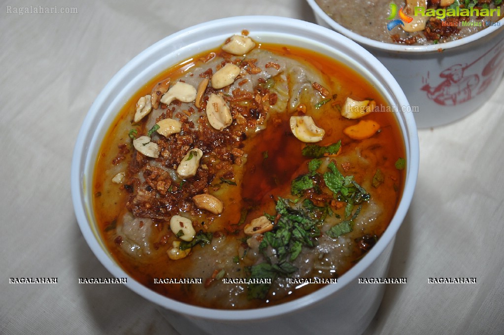 Cafe 555 Presents The Authentic Hyderabad's Haleem