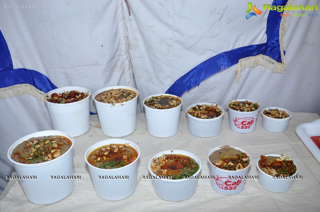 Cafe 555 Presents The Authentic Hyderabad's Haleem