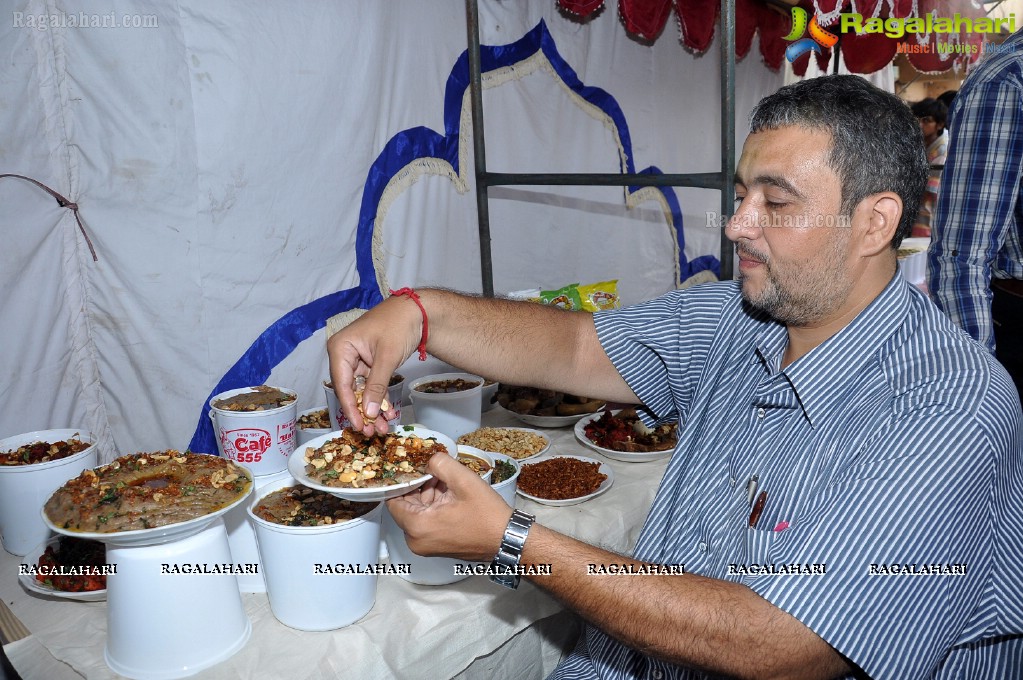 Cafe 555 Presents The Authentic Hyderabad's Haleem