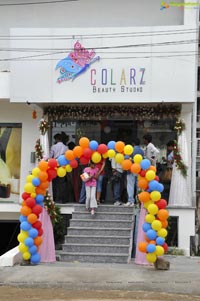 Jwala Gutta launches Colarz Beauty Studio, Hyderabad