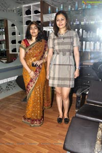 Jwala Gutta launches Colarz Beauty Studio, Hyderabad