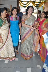 CCAP Aakruthi Vastra 2012 Textile Exhibition at Hyderabad Kamma Sangam HallPhotos