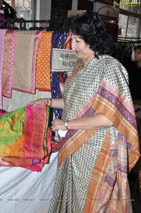 CCAP Aakruthi Vastra 2012 Textile Exhibition at Hyderabad Kamma Sangam HallPhotos