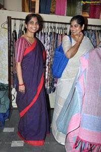 CCAP Aakruthi Vastra 2012 Textile Exhibition at Hyderabad Kamma Sangam HallPhotos