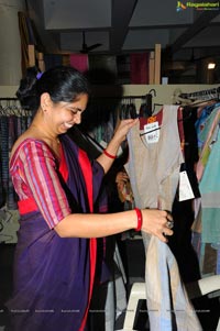 CCAP Aakruthi Vastra 2012 Textile Exhibition at Hyderabad Kamma Sangam HallPhotos