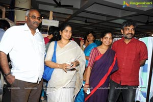 CCAP Aakruthi Vastra 2012 Textile Exhibition at Hyderabad Kamma Sangam HallPhotos