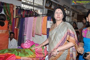 CCAP Aakruthi Vastra 2012 Textile Exhibition at Hyderabad Kamma Sangam HallPhotos