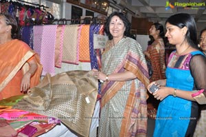 CCAP Aakruthi Vastra 2012 Textile Exhibition at Hyderabad Kamma Sangam HallPhotos