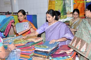 CCAP Aakruthi Vastra 2012 Textile Exhibition at Hyderabad Kamma Sangam HallPhotos