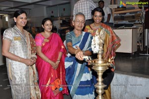 CCAP Aakruthi Vastra 2012 Textile Exhibition at Hyderabad Kamma Sangam HallPhotos