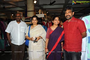 CCAP Aakruthi Vastra 2012 Textile Exhibition at Hyderabad Kamma Sangam HallPhotos