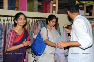 CCAP Aakruthi Vastra 2012 Textile Exhibition at Hyderabad Kamma Sangam HallPhotos