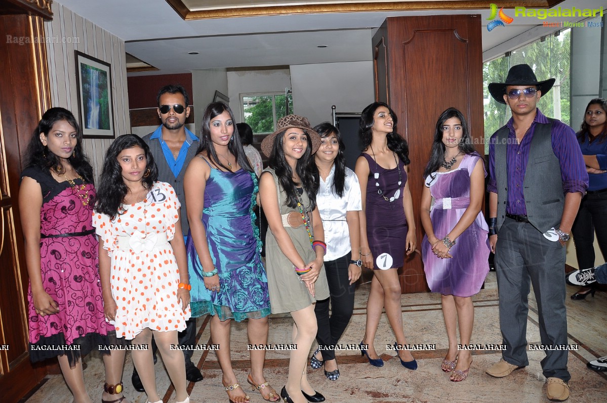 Hamstech Institute of Fashion & Interior Design Freshers' Party 2012