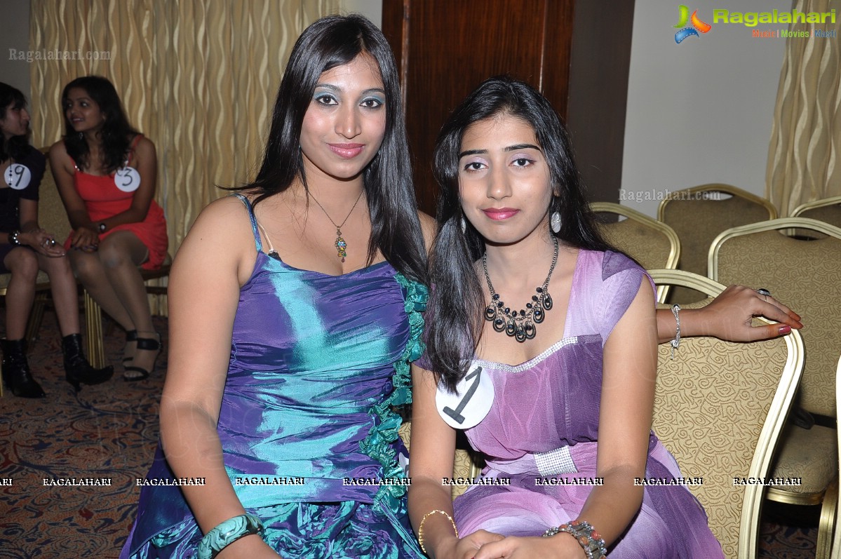 Hamstech Institute of Fashion & Interior Design Freshers' Party 2012