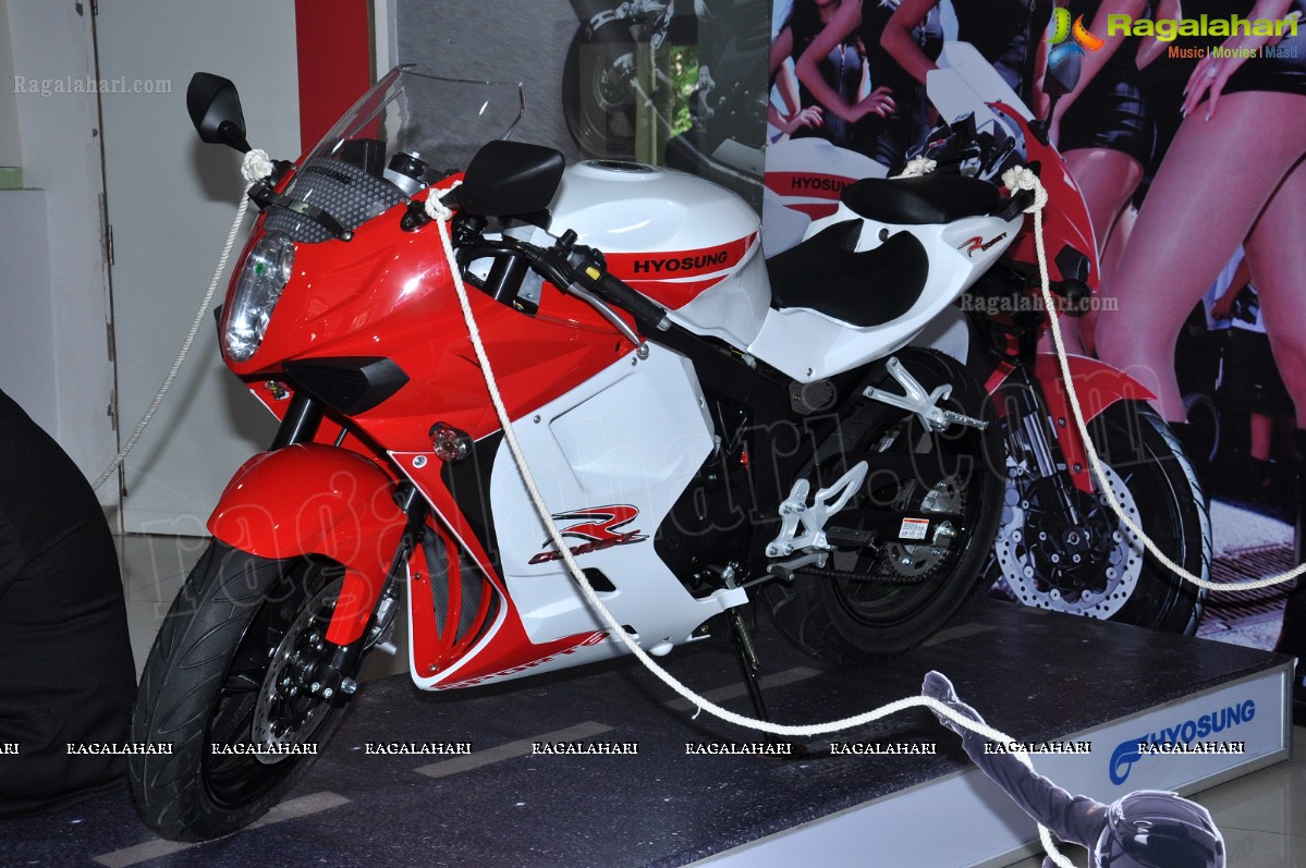 Hyosung GT250R Launch in Hyderabad