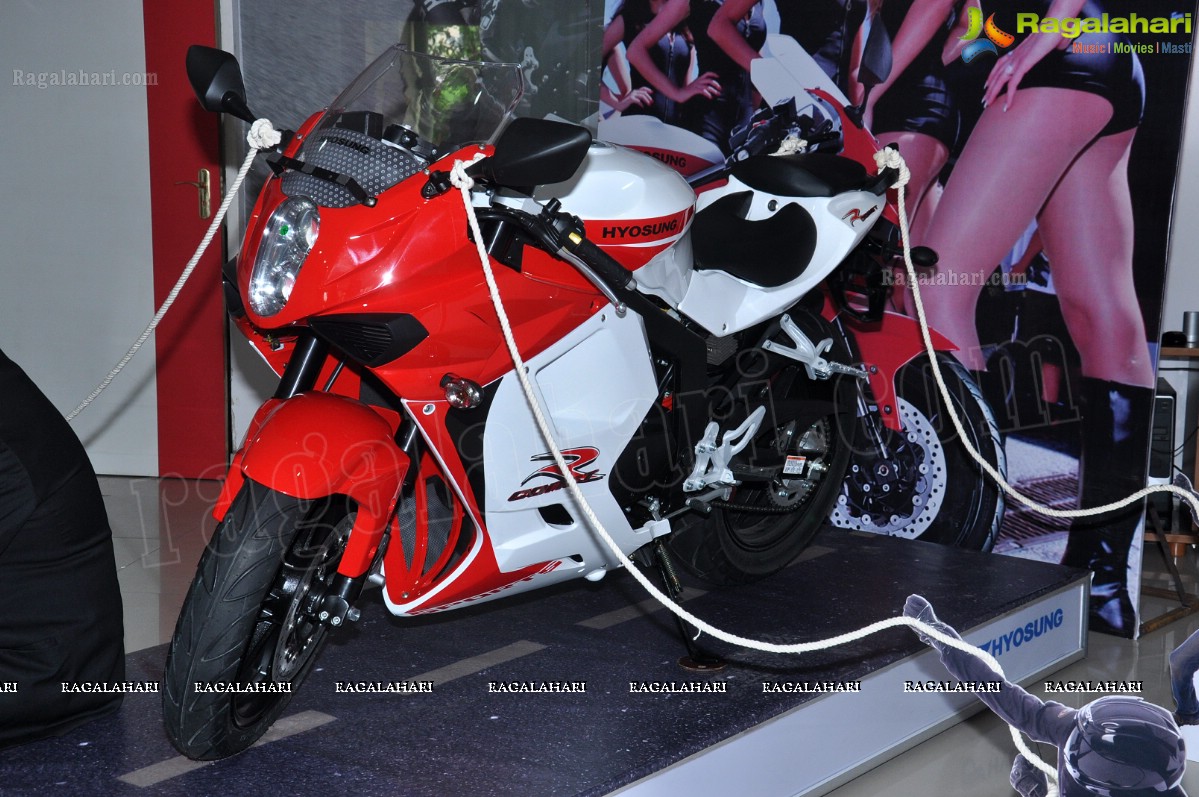 Hyosung GT250R Launch in Hyderabad