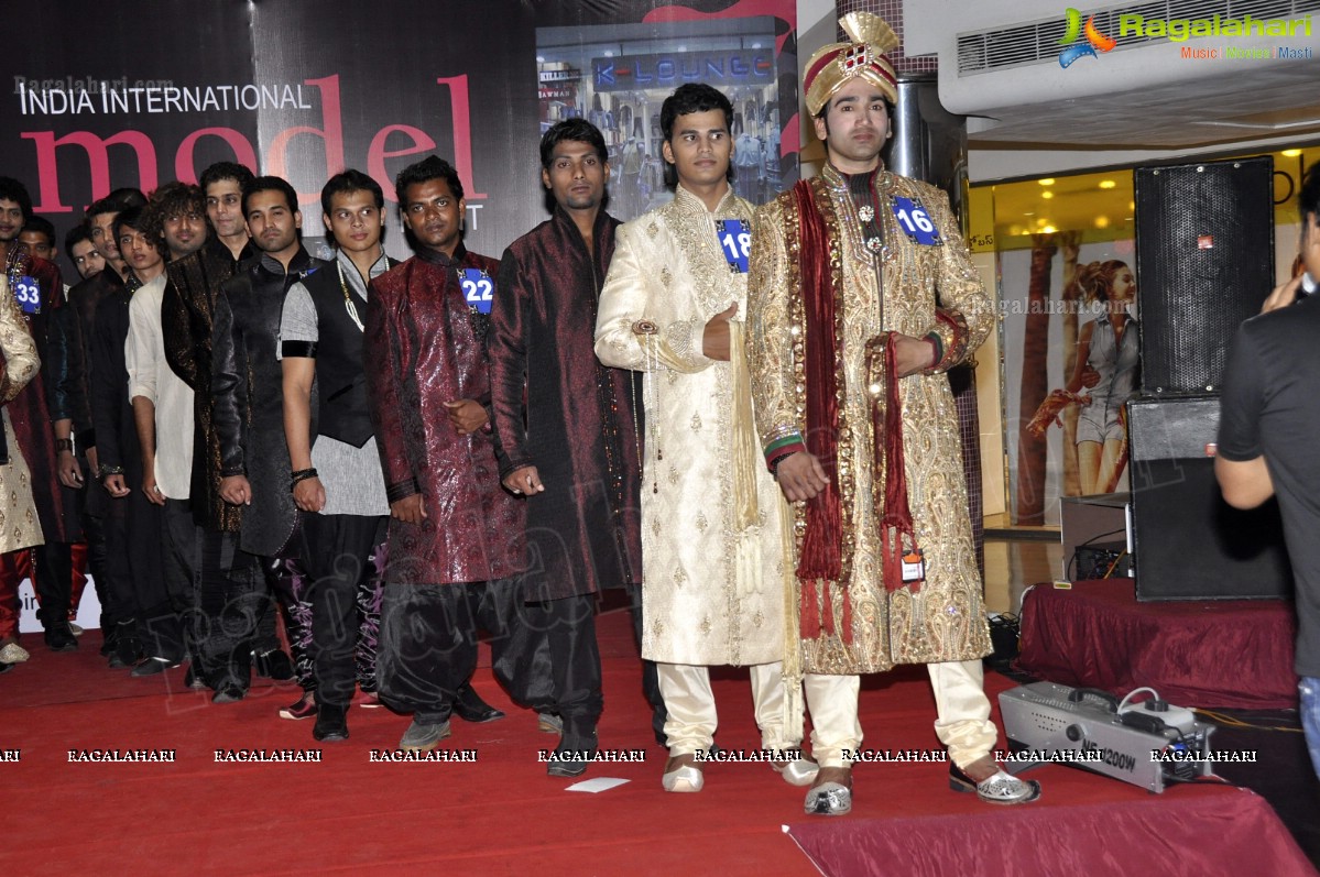 India International Modelling Hunt at City Center