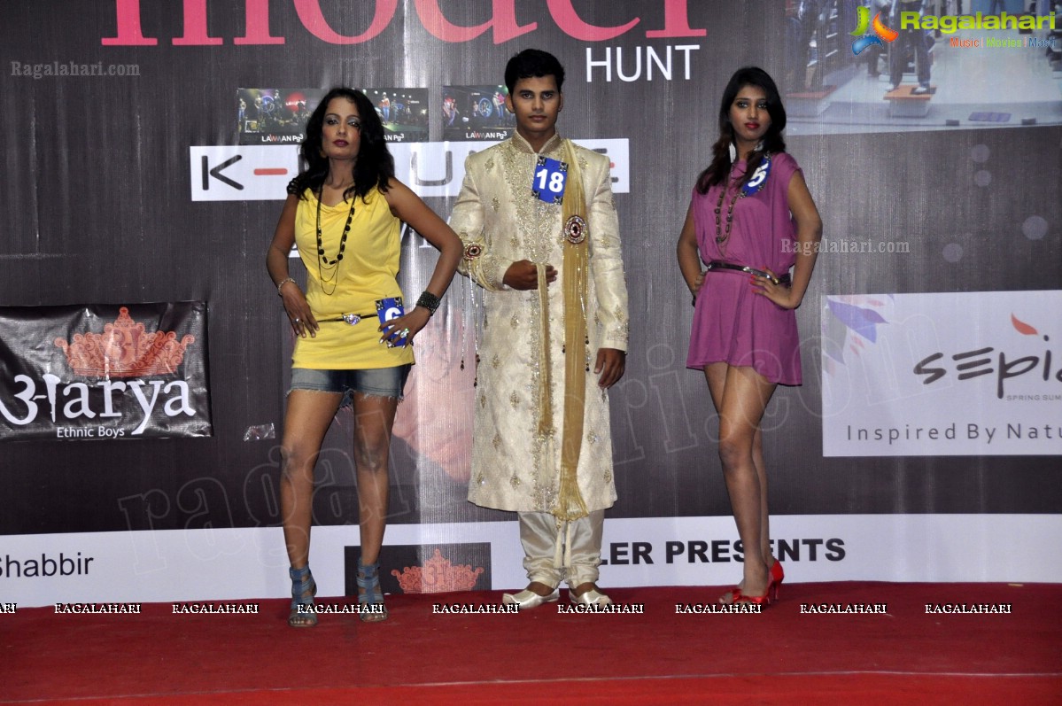 India International Modelling Hunt at City Center