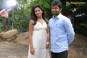 Nani Amala Paul Jandapai Kairaju Muhurat