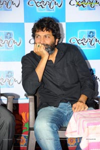 Trivikram Srinivas Julayi Press Meet Photos