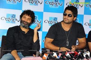 Trivikram Srinivas Julayi Press Meet Photos