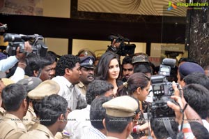 Katrina Kaif visits Gitanjali Jewels Hyderabad