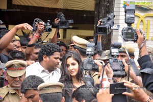 Katrina Kaif visits Gitanjali Jewels Hyderabad