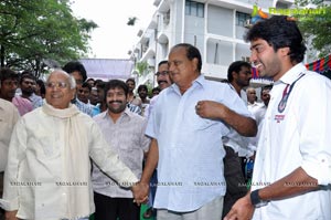 Allari Naresh's Kevvu Keka Muhurat Photos