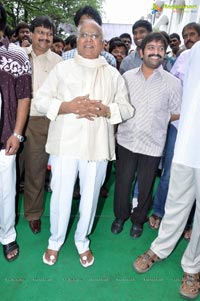 Allari Naresh's Kevvu Keka Muhurat Photos