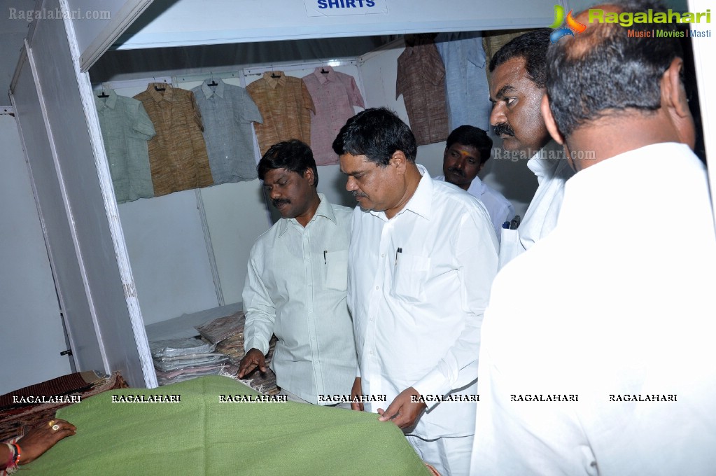 Lepakshi Handicrafts and Handlooms Exhibition