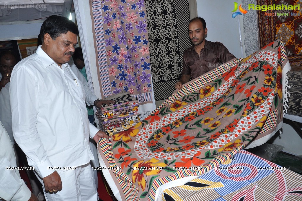 Lepakshi Handicrafts and Handlooms Exhibition