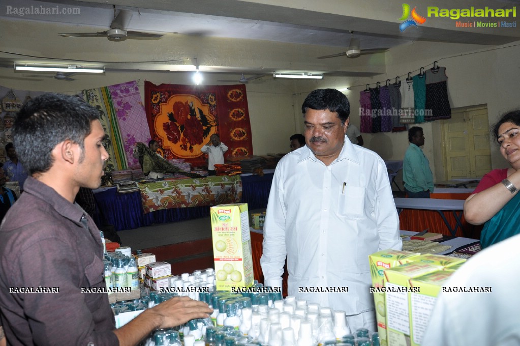 Lepakshi Handicrafts and Handlooms Exhibition