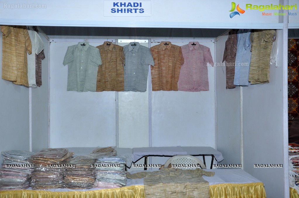 Lepakshi Handicrafts and Handlooms Exhibition