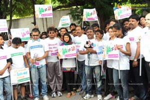 Niti Taylor, Tanish Mem Vayasuku Vacham Promotion Rally Photos