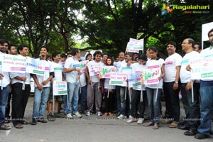 Niti Taylor, Tanish Mem Vayasuku Vacham Promotion Rally Photos