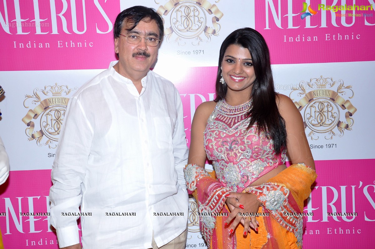 Neeru's Elite 6th Anniversary Celebrations