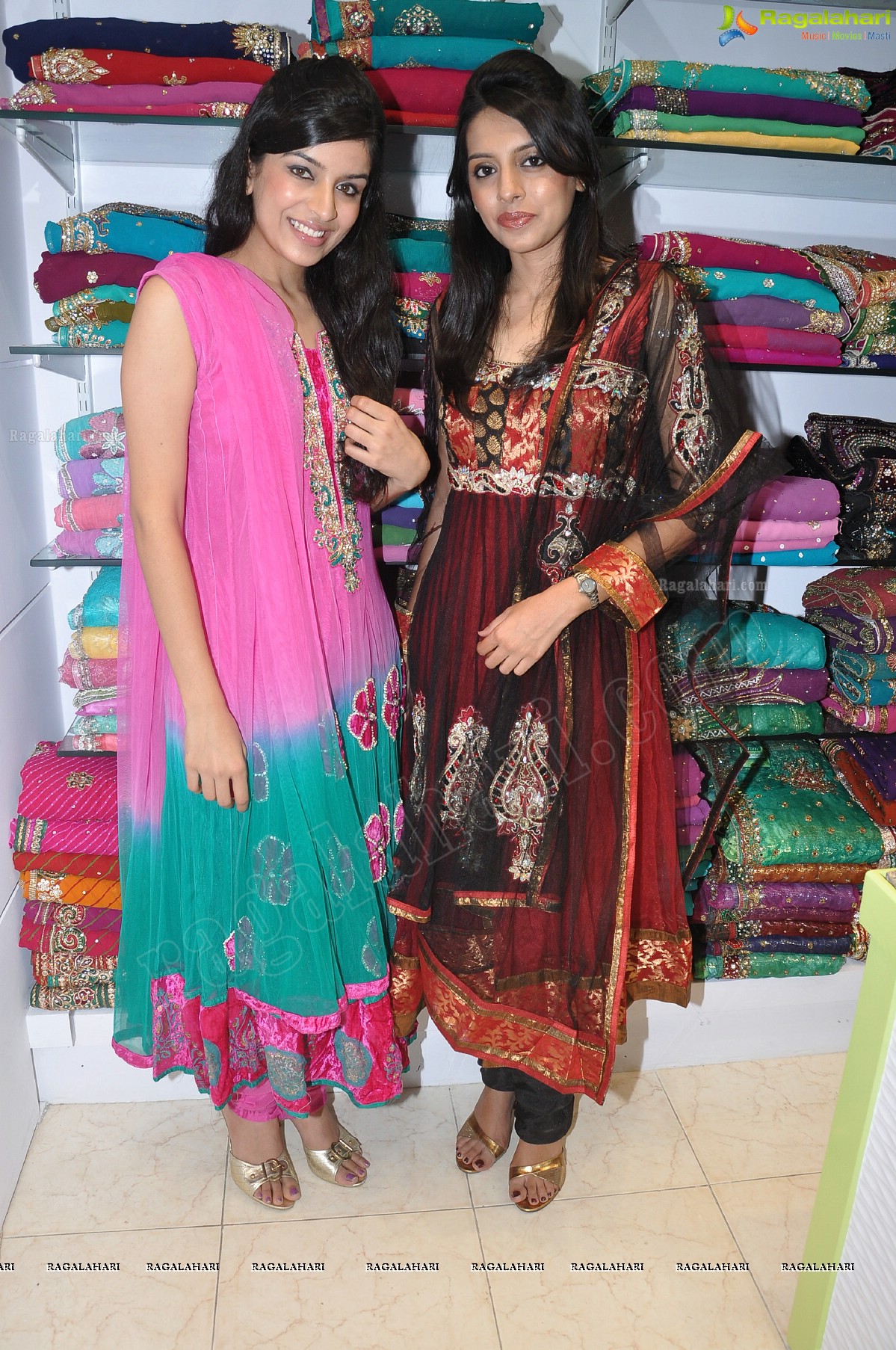 Paree Suits and Sarees Curtain Raiser