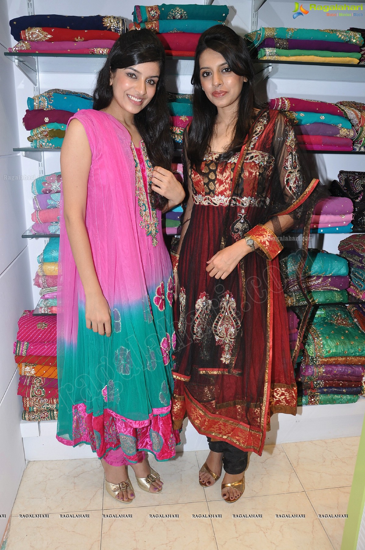 Paree Suits and Sarees Curtain Raiser