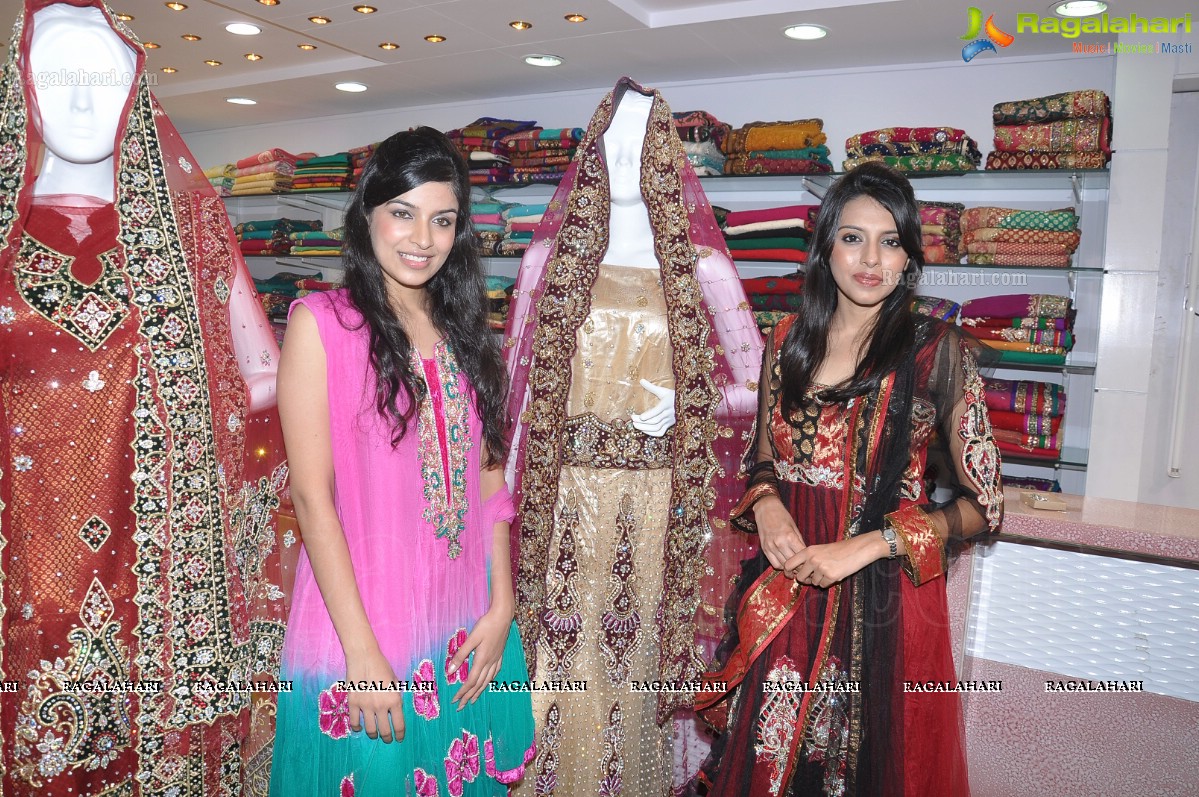 Paree Suits and Sarees Curtain Raiser