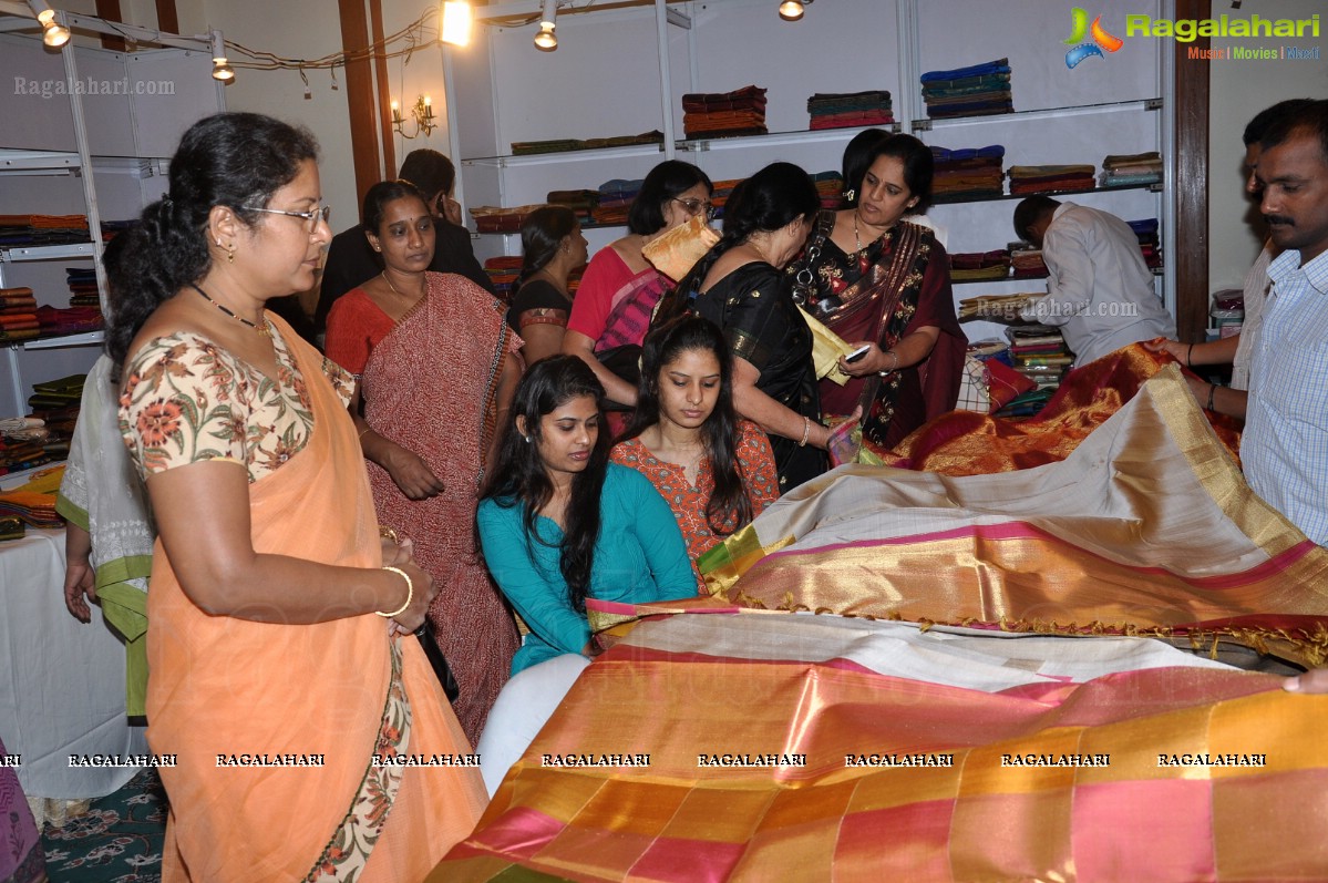 Petals Exhibition at Taj Deccan, Hyderabad