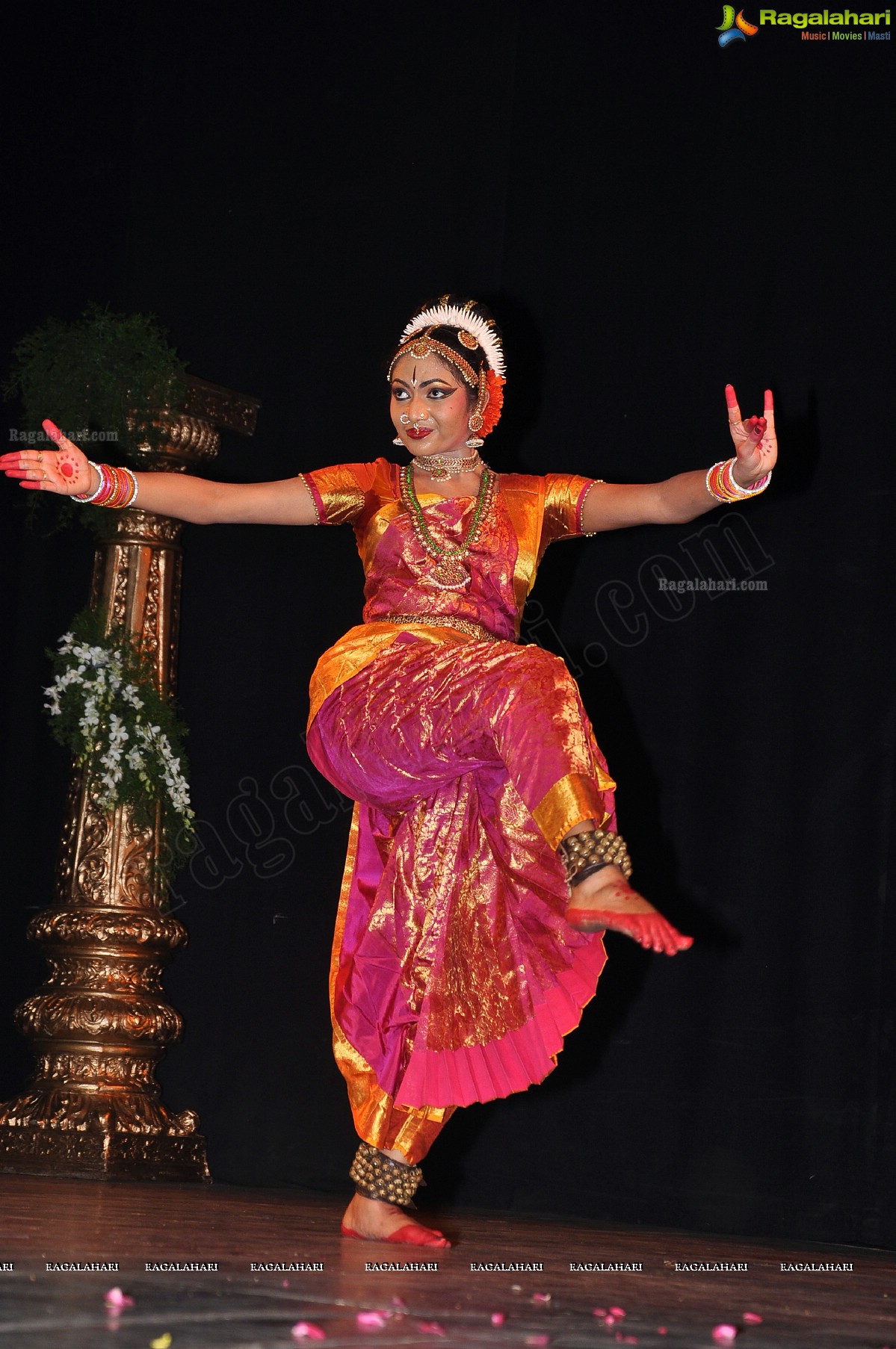 Kuchipudi Dance Perfomance by Sanjukta Koppolu