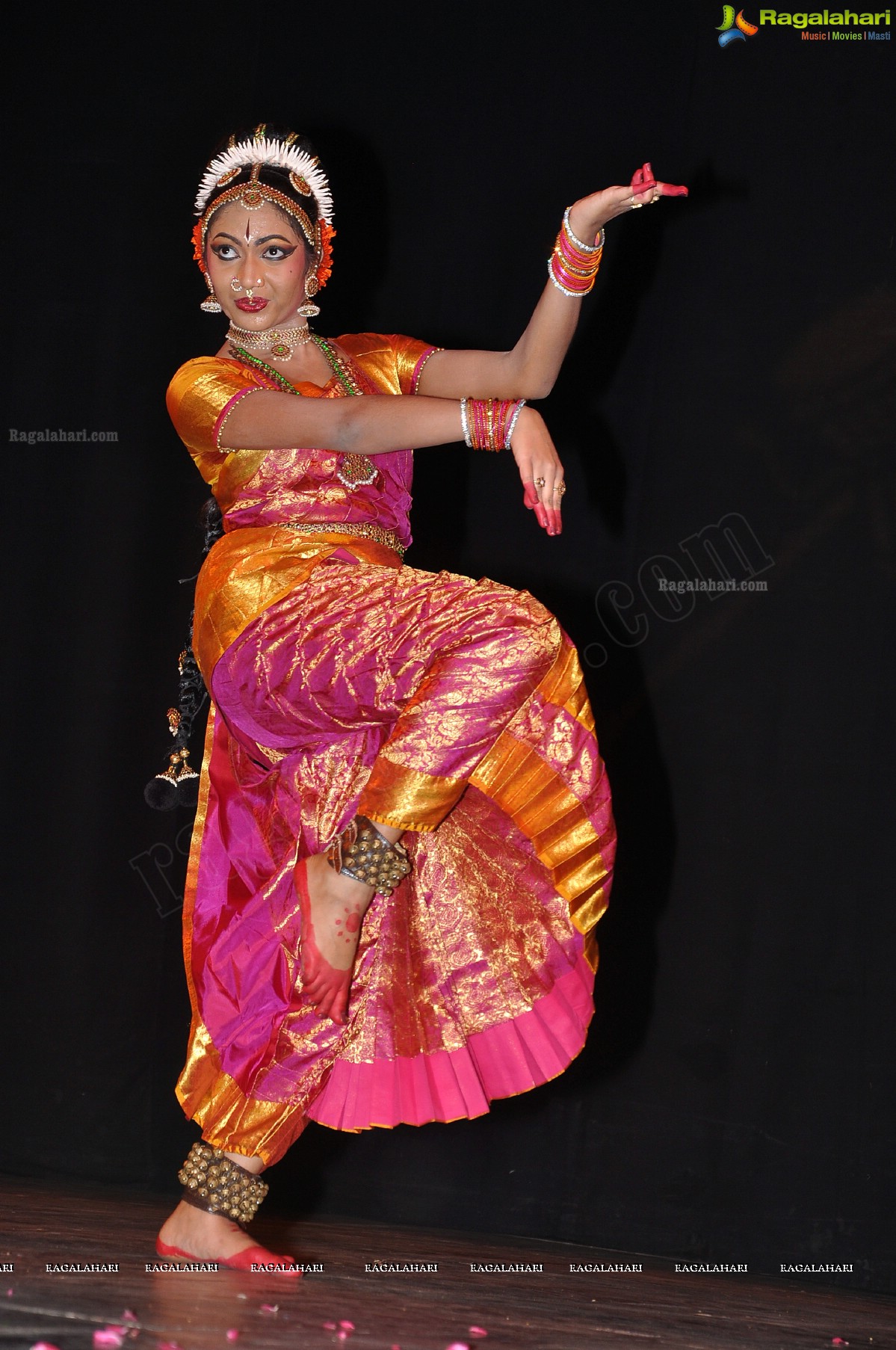 Kuchipudi Dance Perfomance by Sanjukta Koppolu