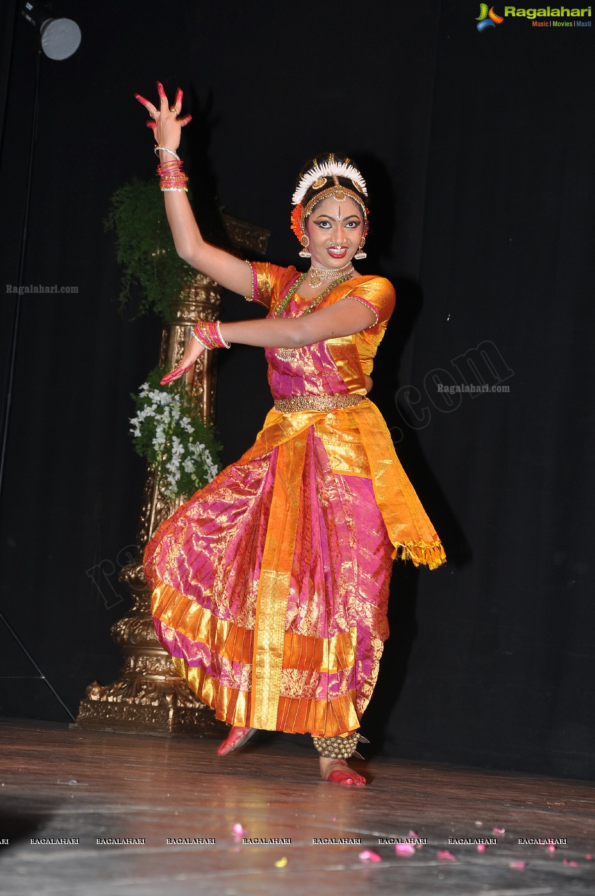 Kuchipudi Dance Perfomance by Sanjukta Koppolu