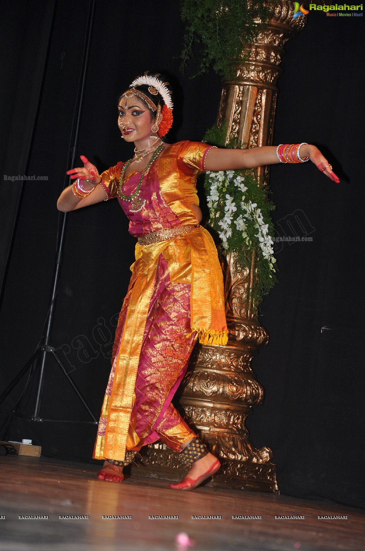 Kuchipudi Dance Perfomance by Sanjukta Koppolu